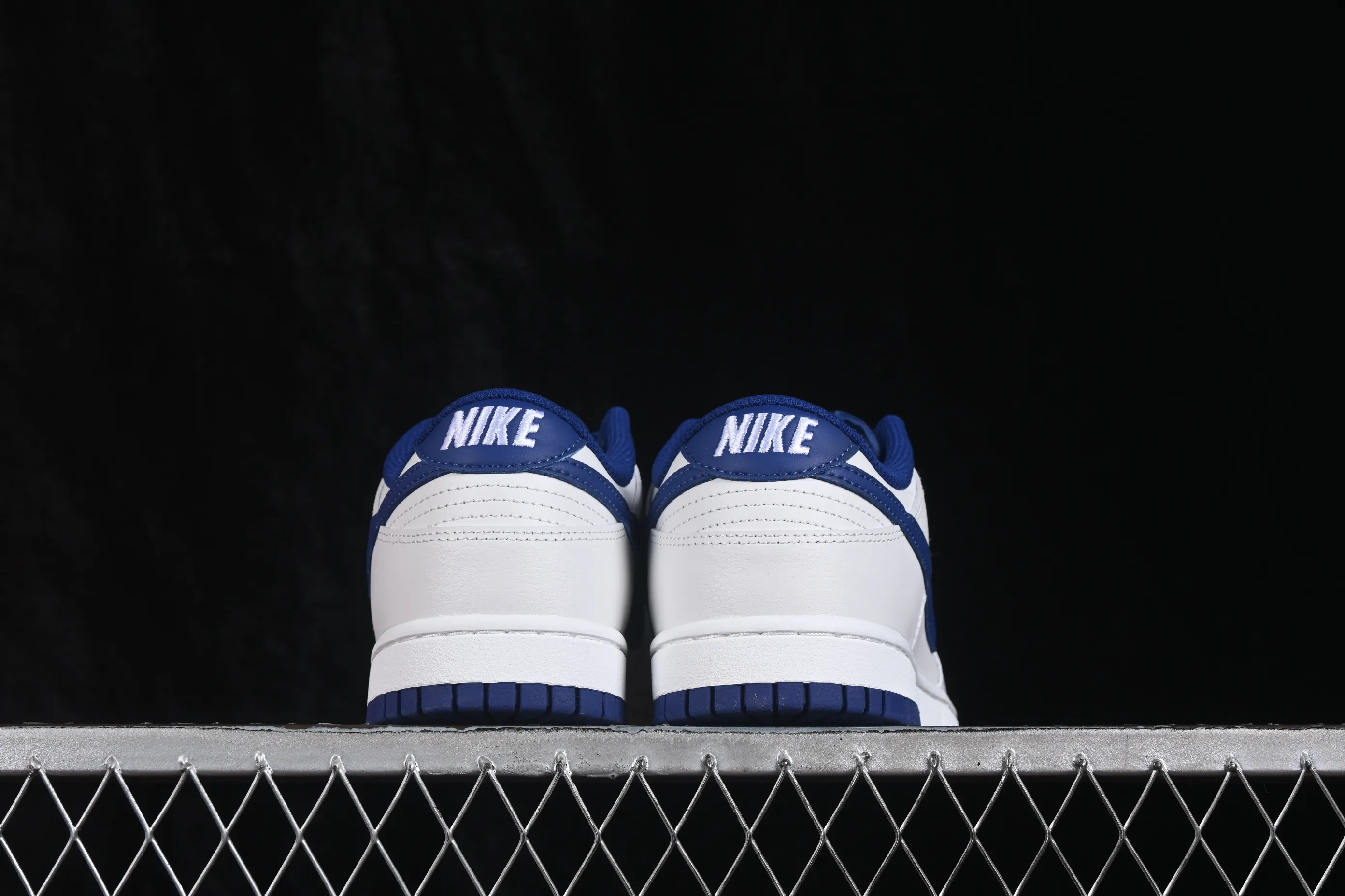 All categories Nk SB Dunk series Nk SB Dunk Low low-top sneakers Nike SB Dunk Low white green low-top casual sneakers HF5441-117